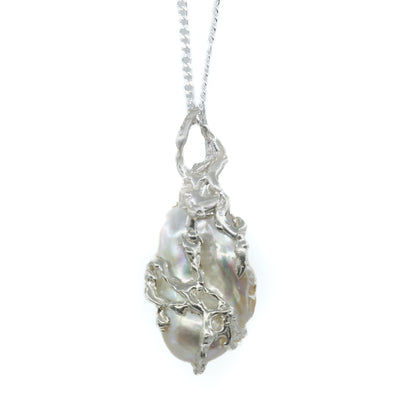 CROWN CLAWS | NECKLACE WITH NATURAL PEARL