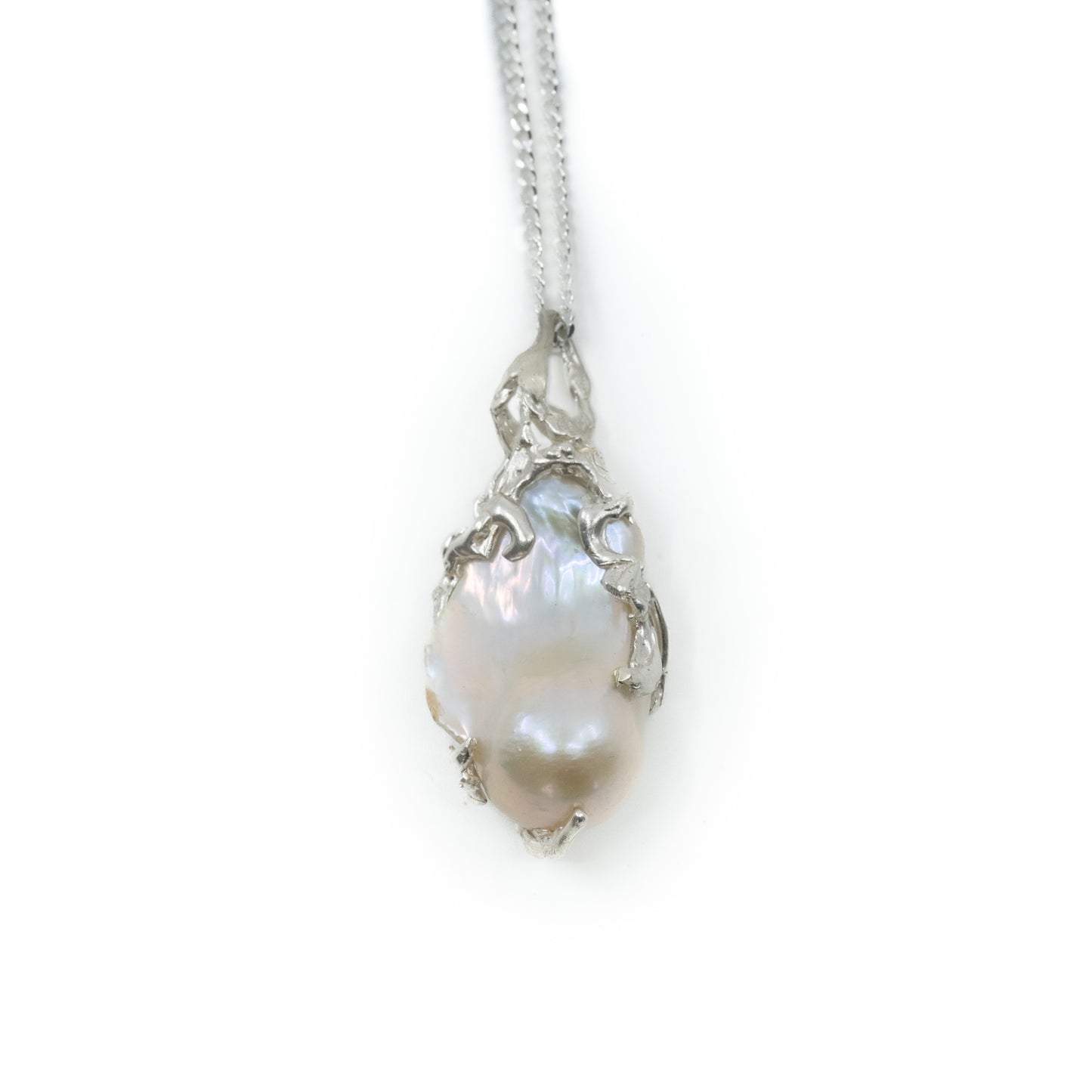 CROWN CLAWS | NECKLACE WITH NATURAL PEARL