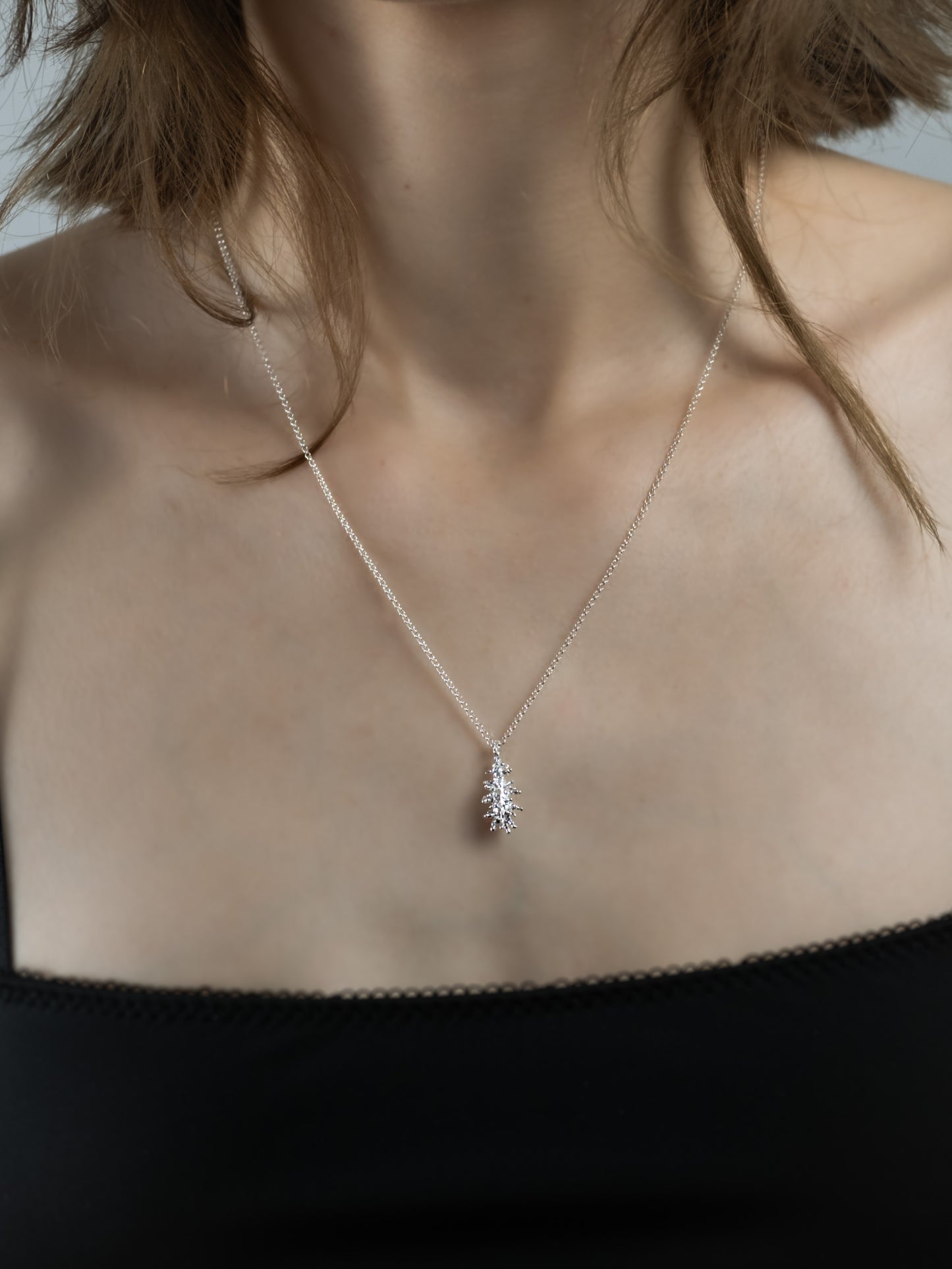 CROWN CLAWS | COLLIER AVEC PERLE NATURELLE