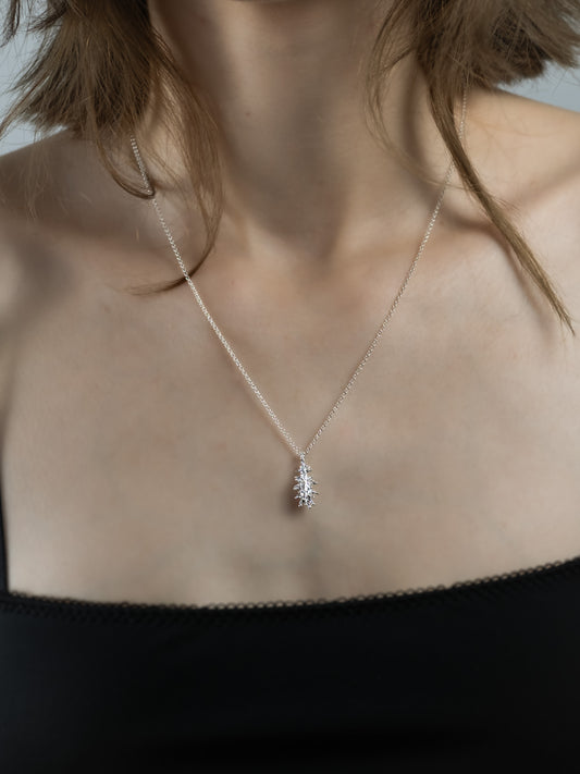 CROWN CLAWS | NECKLACE WITH NATURAL PEARL