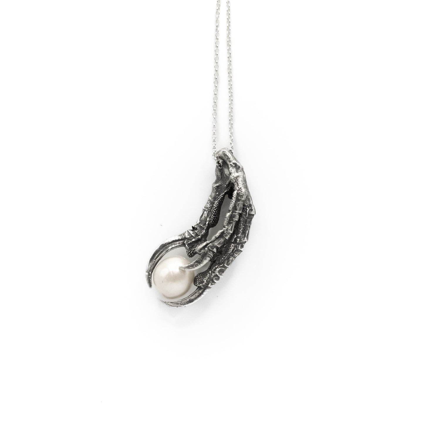 CROWN CLAWS | NECKLACE WITH NATURAL PEARL